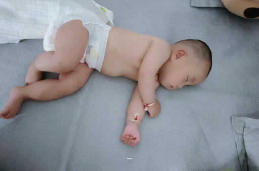 鄂州宝宝咳嗽发烧拉肚子